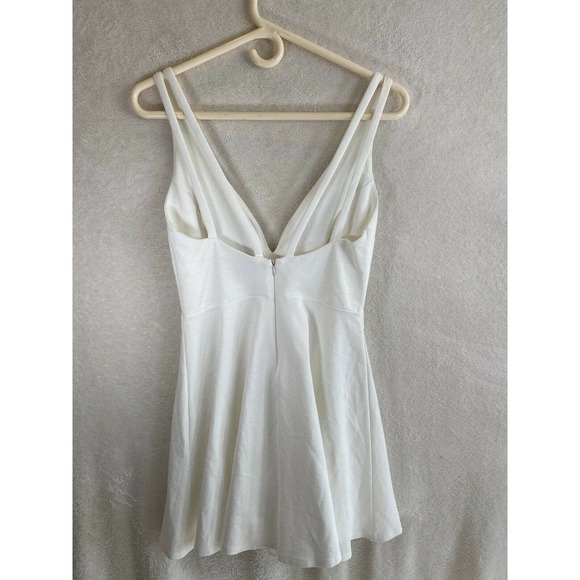 Lulu's cream color v-neck back and front strappy sleeveless dress size Medium - Picture 4 of 8